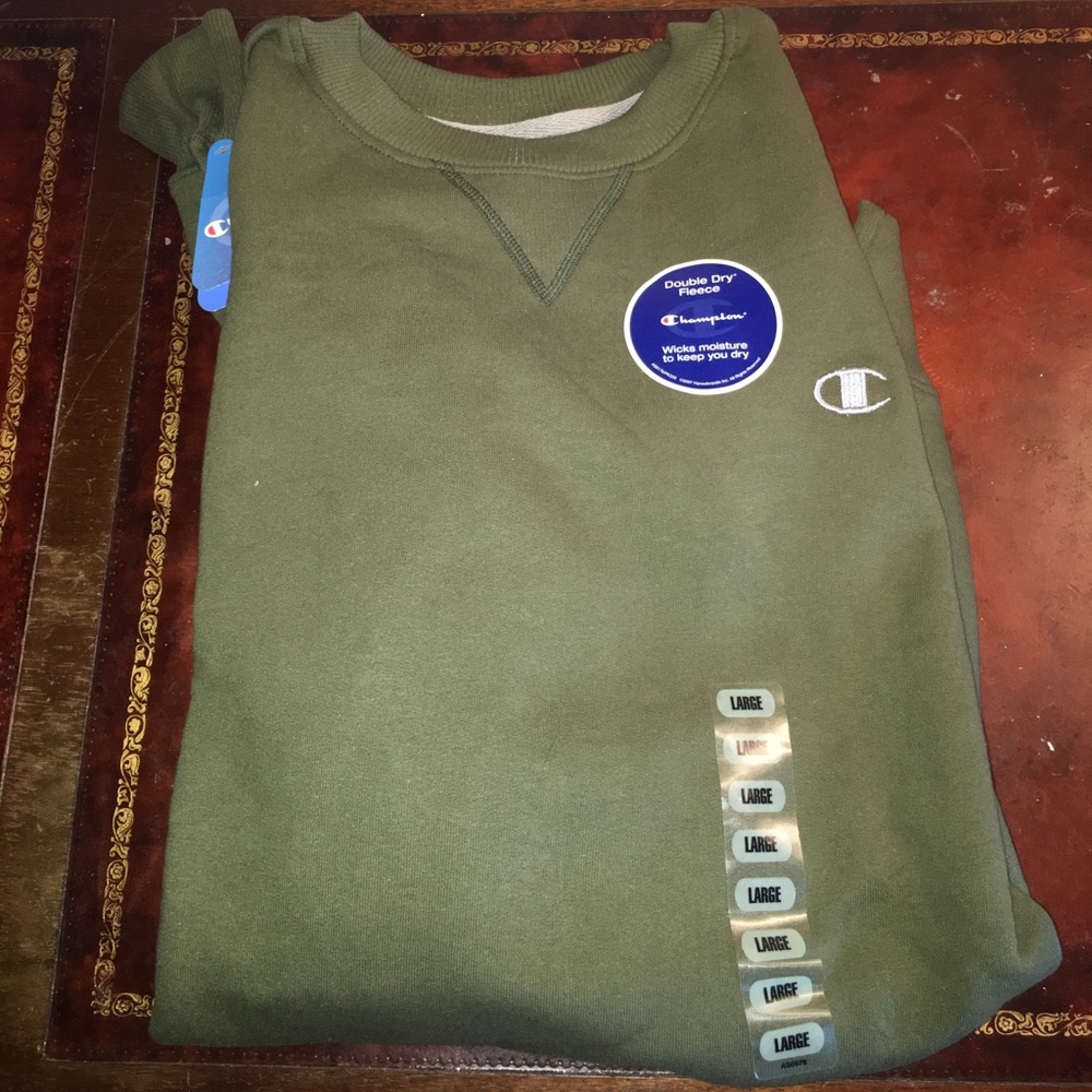 Champion Size Large Sweatshirt